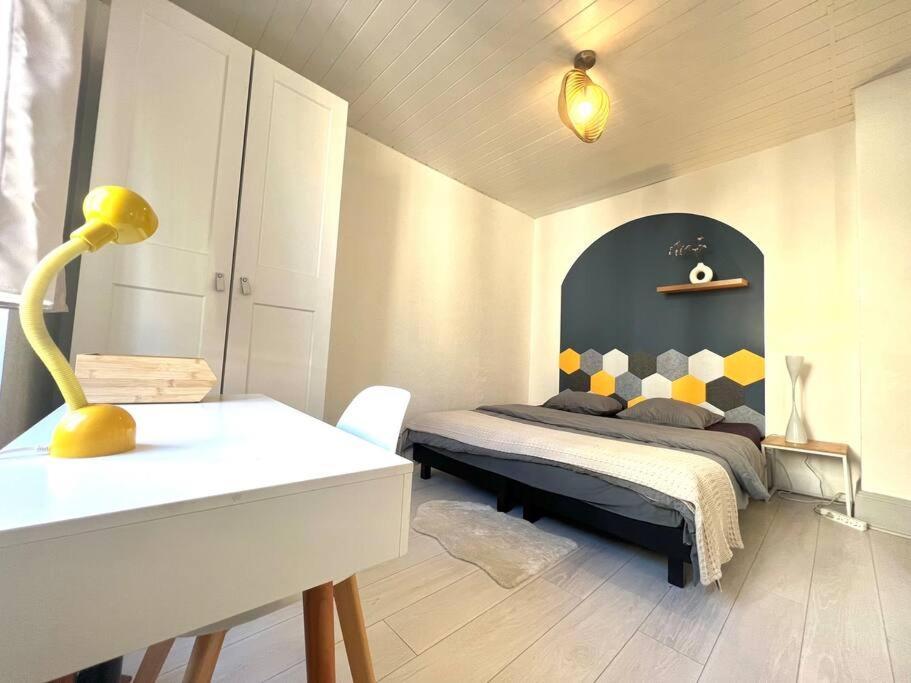 Lumiere Secrete Centre Parking Tram Apartment *
